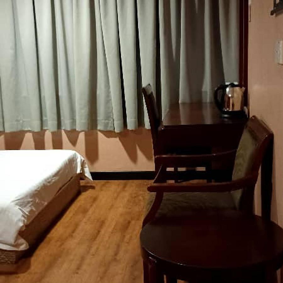 Hotel Sadong88 Kota Kinabalu Exterior foto