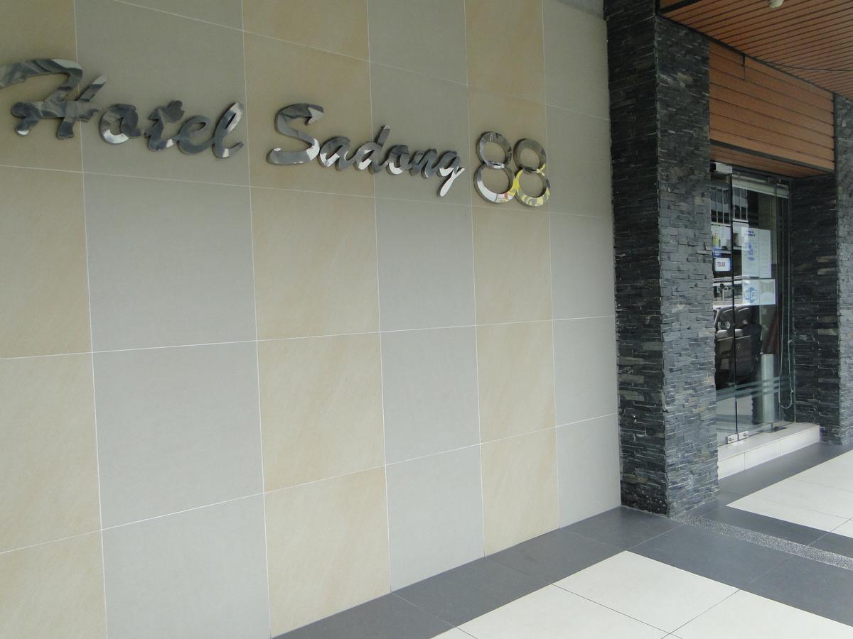 Hotel Sadong88 Kota Kinabalu Exterior foto